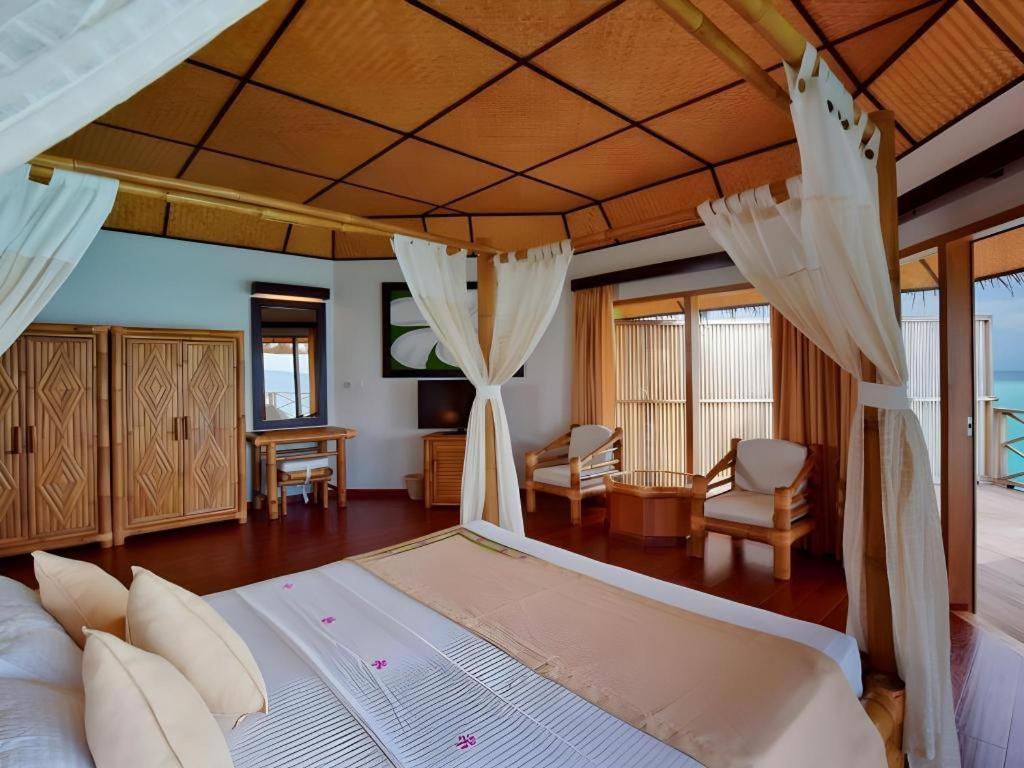 Angaga Island Resort And Spa Extérieur photo