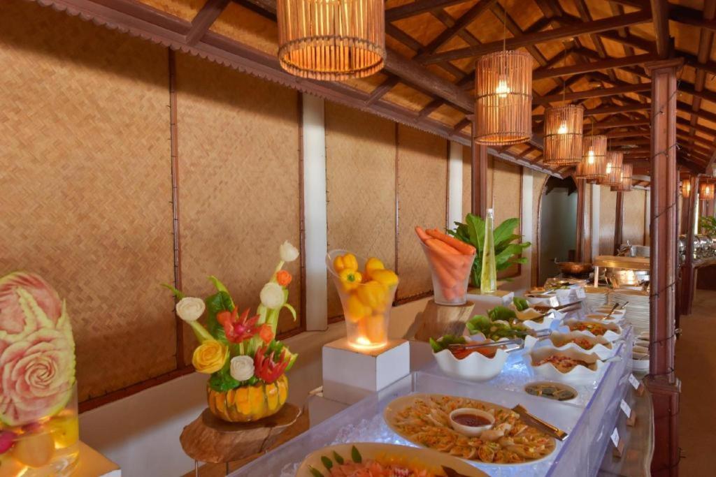 Angaga Island Resort And Spa Extérieur photo